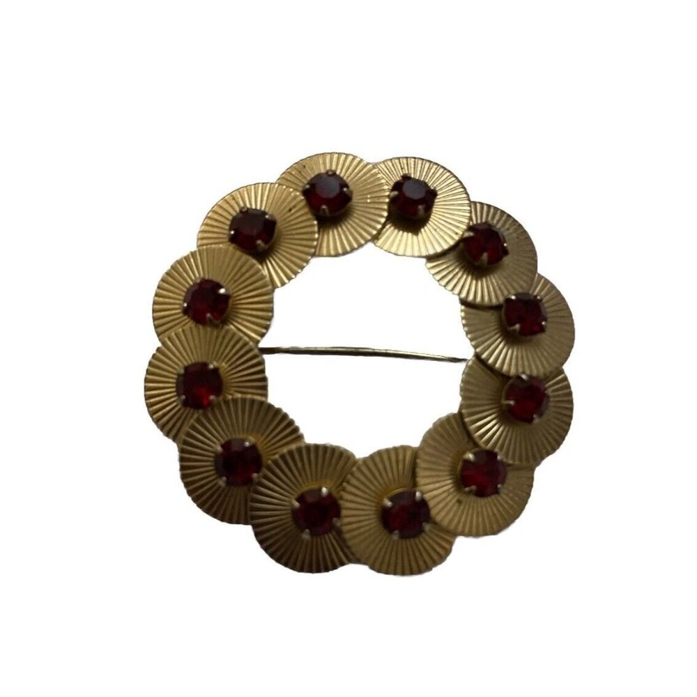 Vtg Mid-Century Red Rhinestone Brooch Circle Xmas Wreath Riveted Faux Garnets